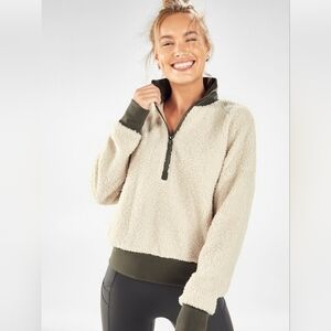 Fabletics Dream Fleece Pullover Large